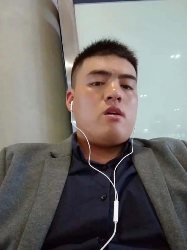 崩沙卡拉卡的第一张照片--唐山闪婚服务中心